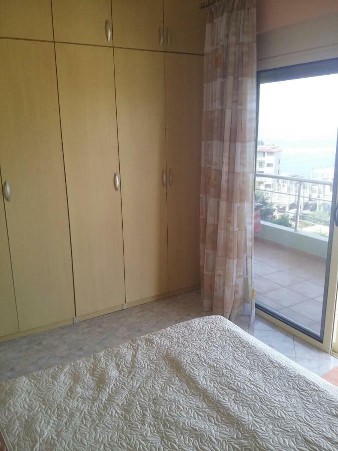 Cozy Sea Apartment Sarande Bagian luar foto